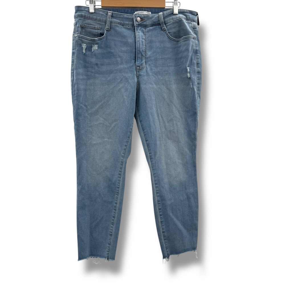 Nine West‎ Skinny Ankle Light Wash Raw Hem High Rise Jeans Sz 16